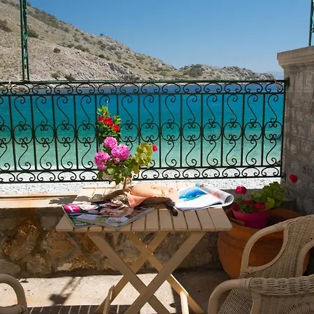 Afrodite Lägenhet Symi